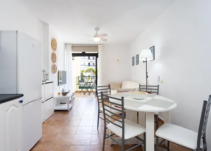 Home2book Cozy Coastal & Pool, Cristianos * Arona (Tenerife)