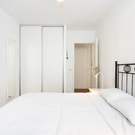 Home2book Cozy Coastal & Pool, Cristianos アパート アロナ