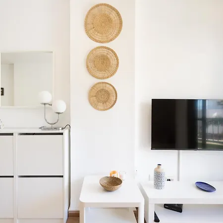 Home2book Cozy Coastal & Pool, Cristianos 아파트 아로나